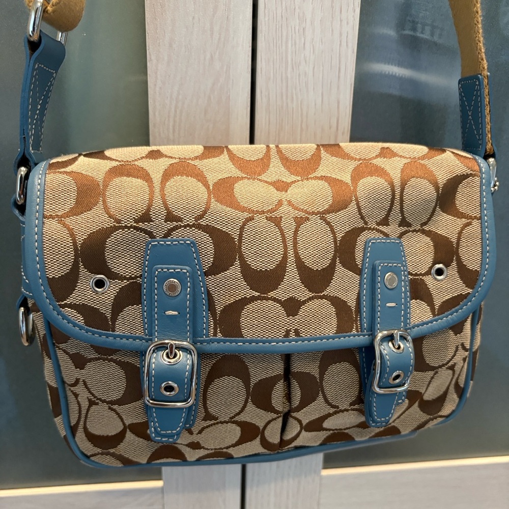 Coach Vintage Mini Field Crossbody Bag